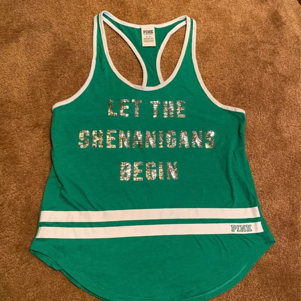 VS Pink Tank